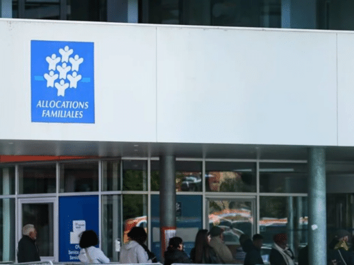 Un département a arrêté de payer le RSA à la CAF : le signe d&rsquo;une CRISE plus grave qu&rsquo;on ne le pense ?